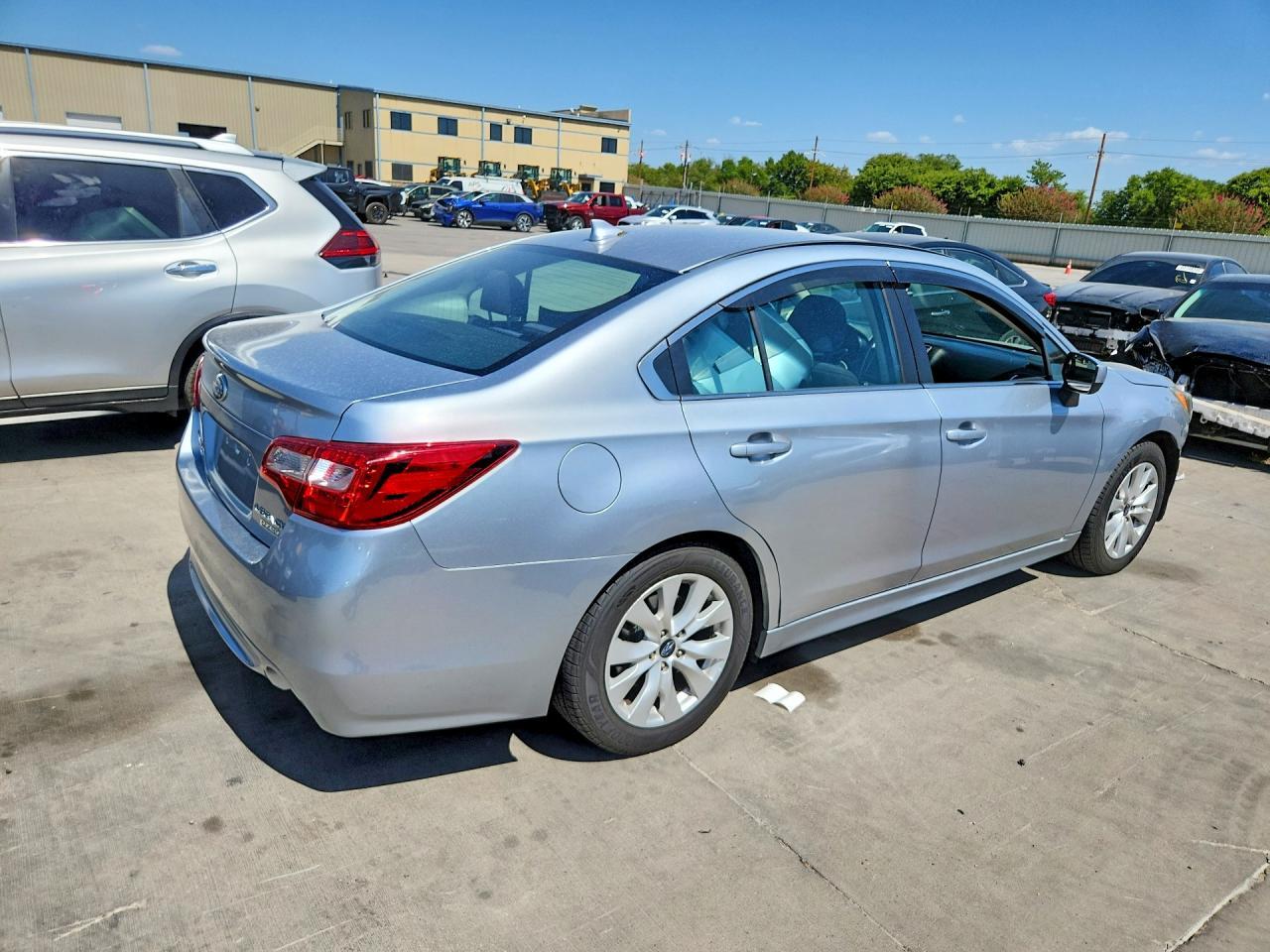 2016 Subaru Legacy 2.5I Premium - Фото 3