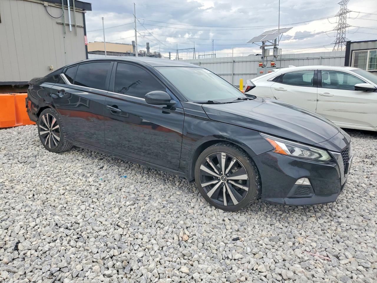 2021 Nissan Altima Sr - Image 4