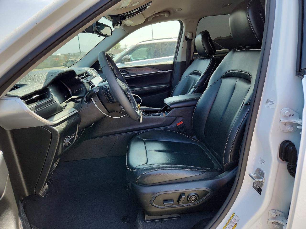 2023 Jeep Grand Cherokee L Limited - Фото 7