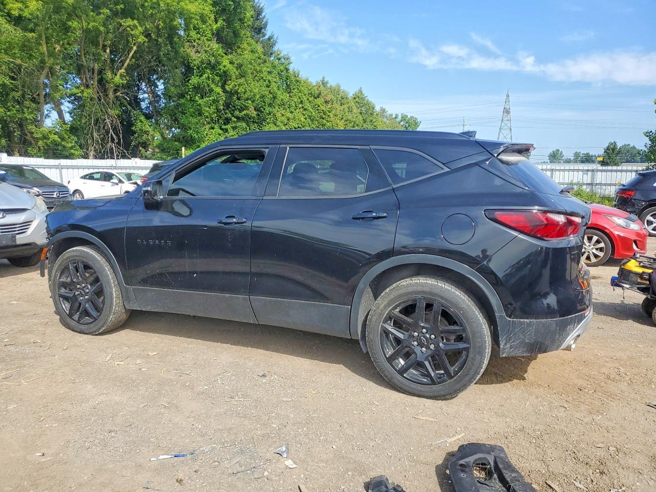 2021 Chevrolet Blazer 2Lt - Image 2