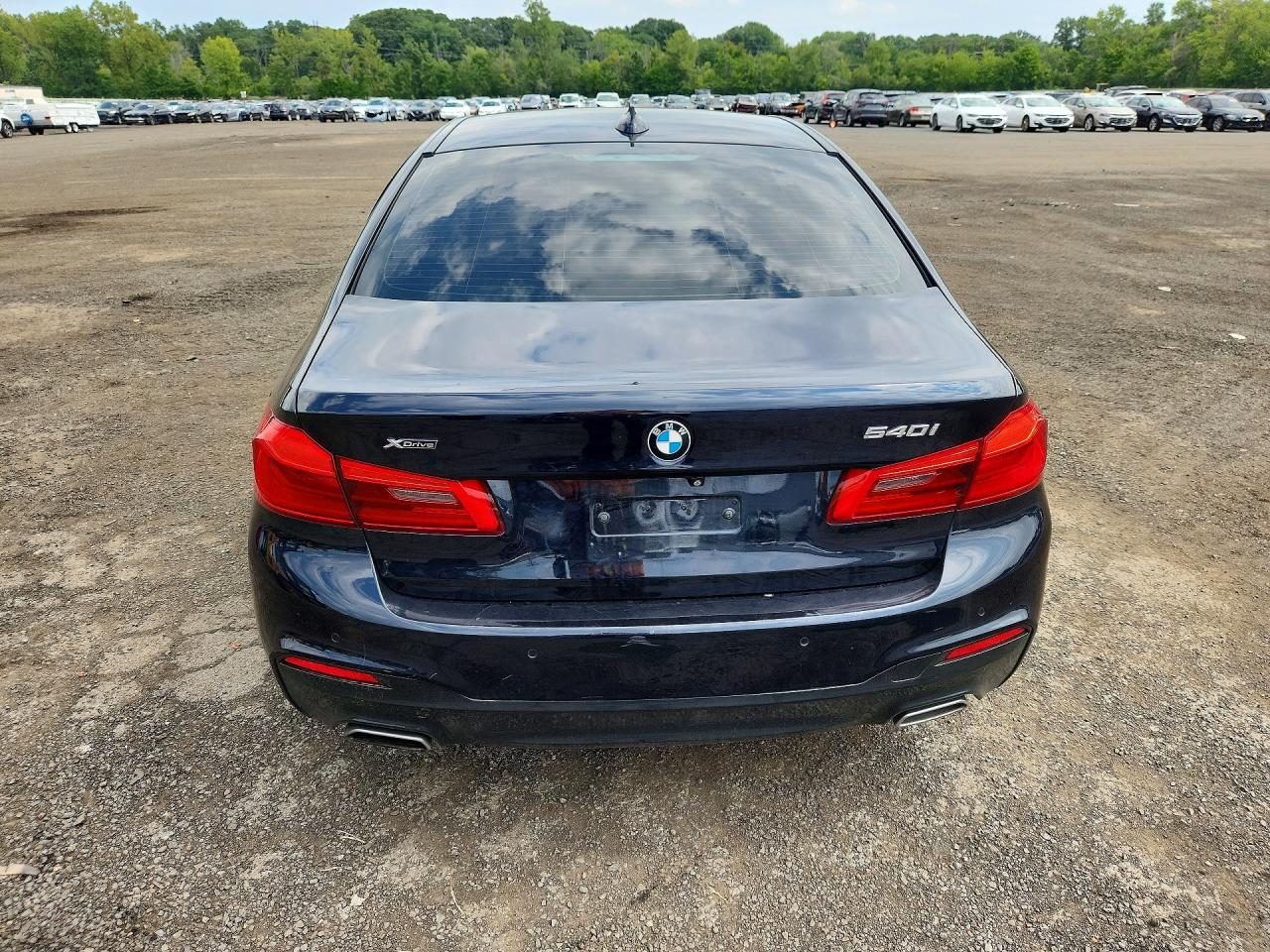 2020 BMW 540 Xi - Фото 6