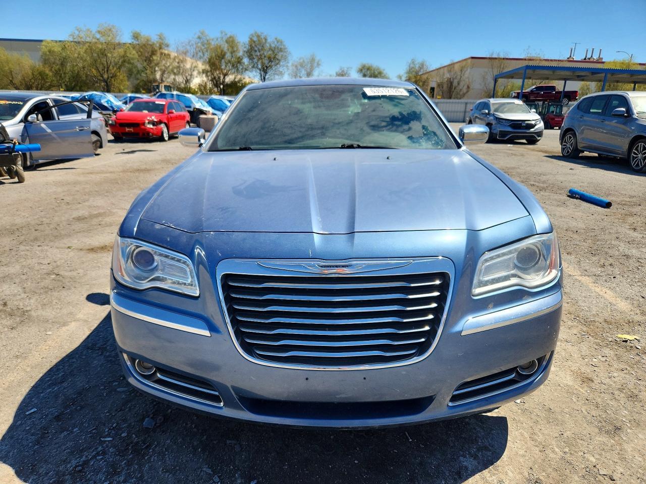 2011 Chrysler 300C - Image 5
