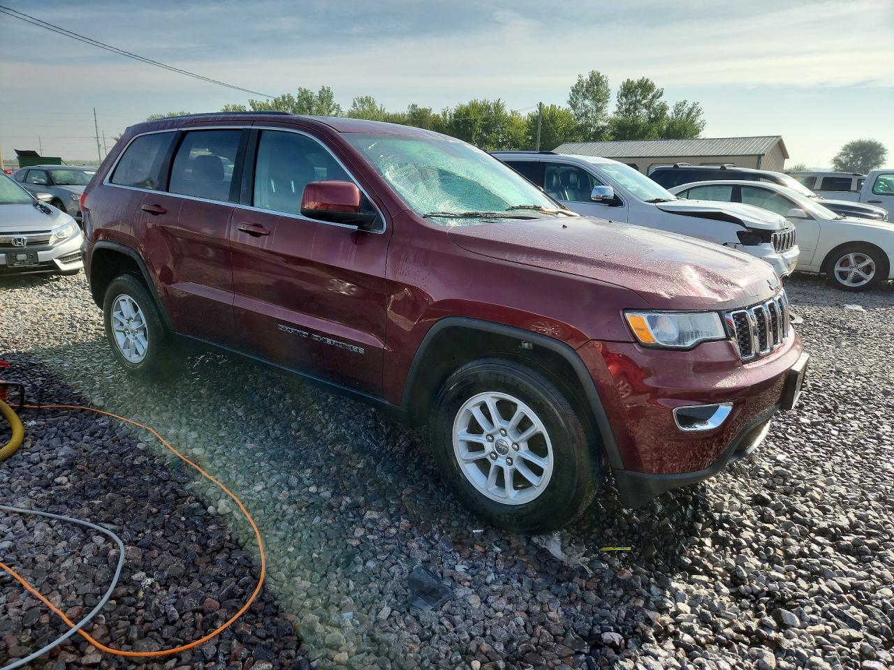 2018 Jeep Grand Cherokee Laredo - Image 4