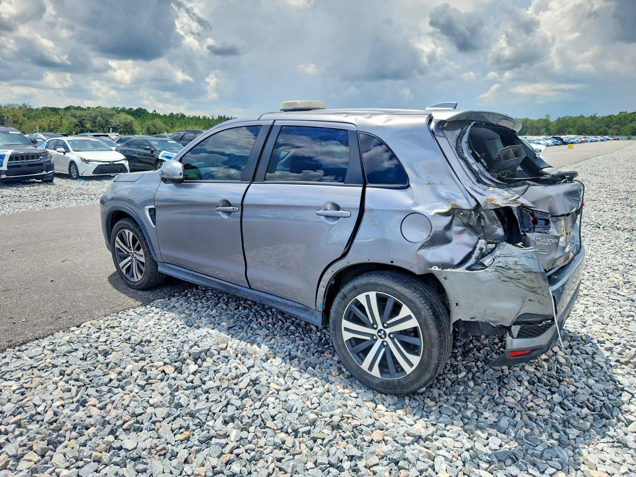 2020 Mitsubishi Outlander Sport Es - Фото 2