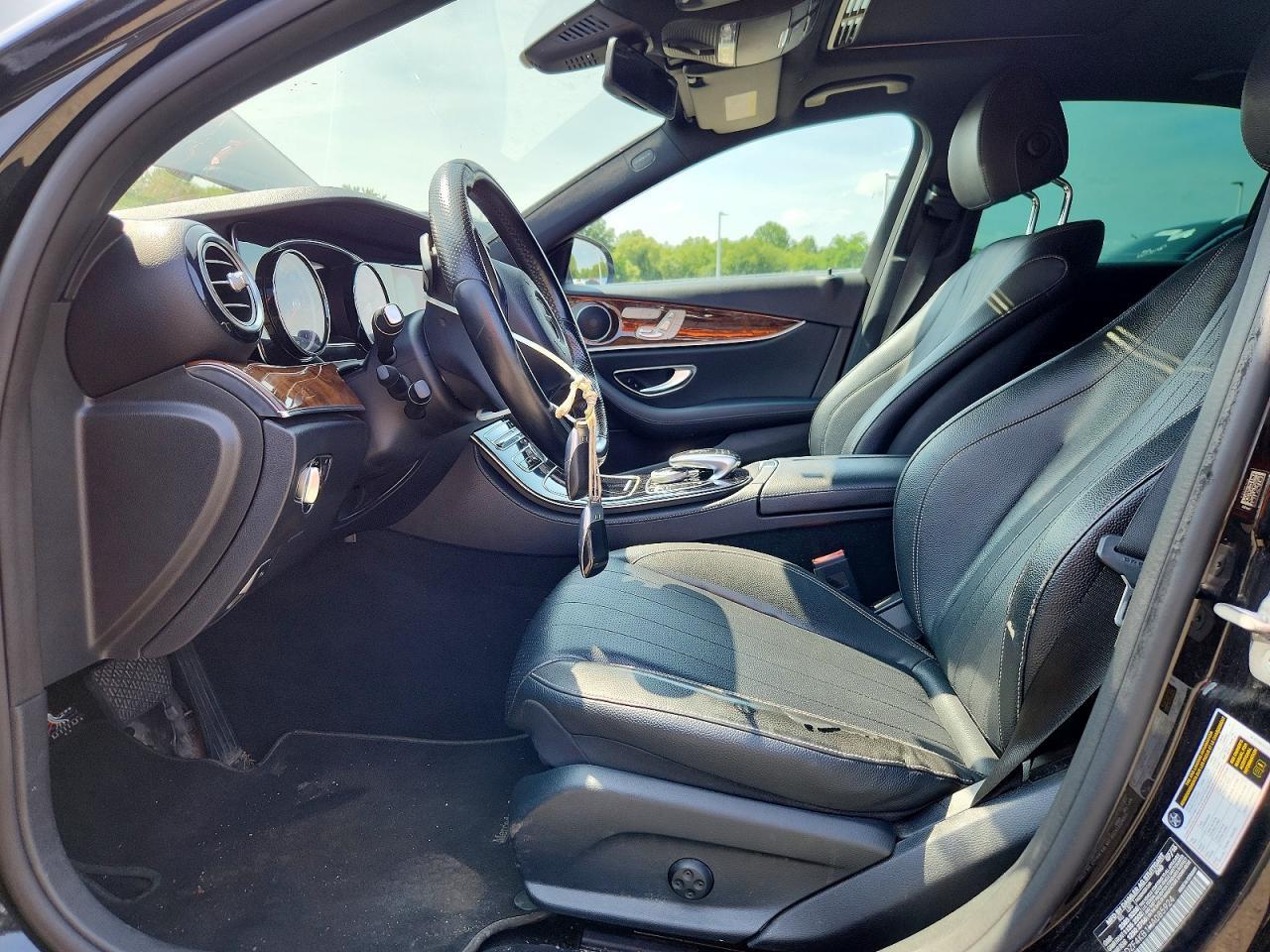 2017 Mercedes-Benz E 300 4Matic - Фото 7