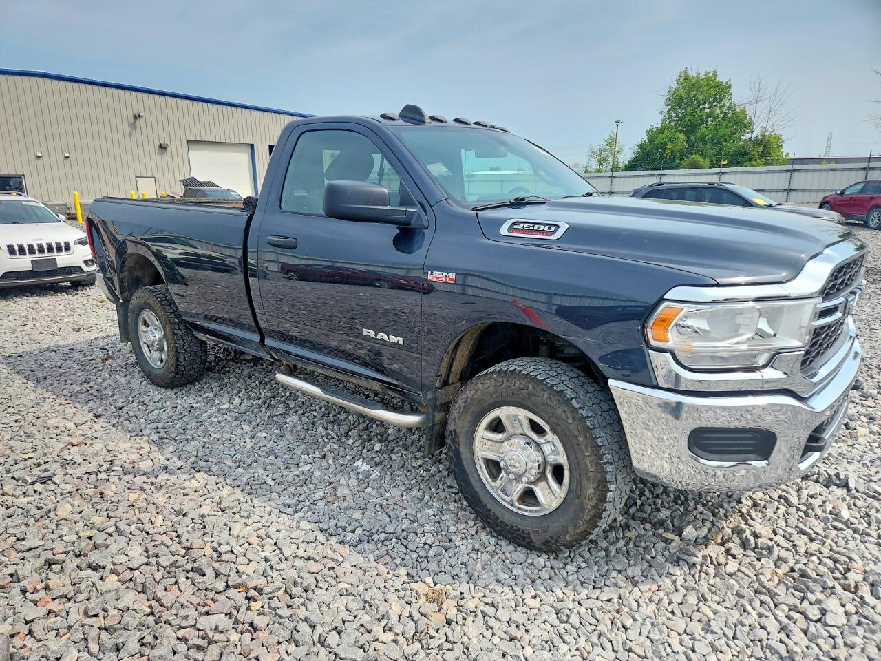 2022 Ram 2500 Tradesman - Фото 4