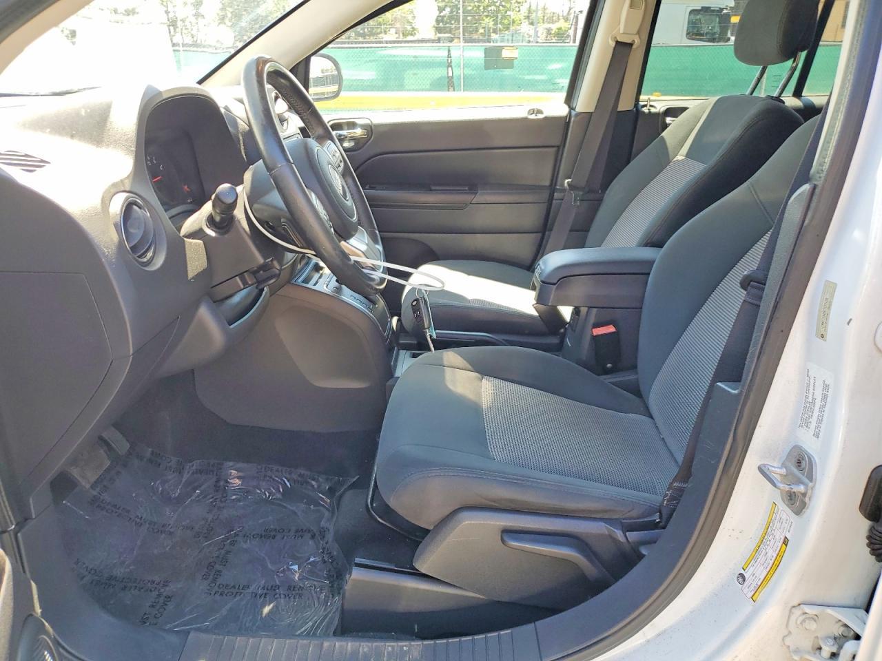 2011 Jeep Compass Sport - Image 7