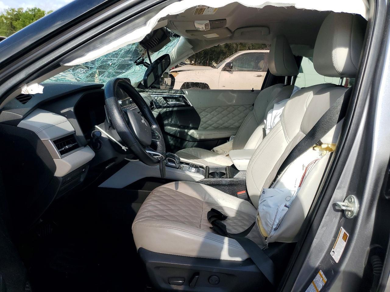 2022 Mitsubishi Outlander Sel - Фото 7