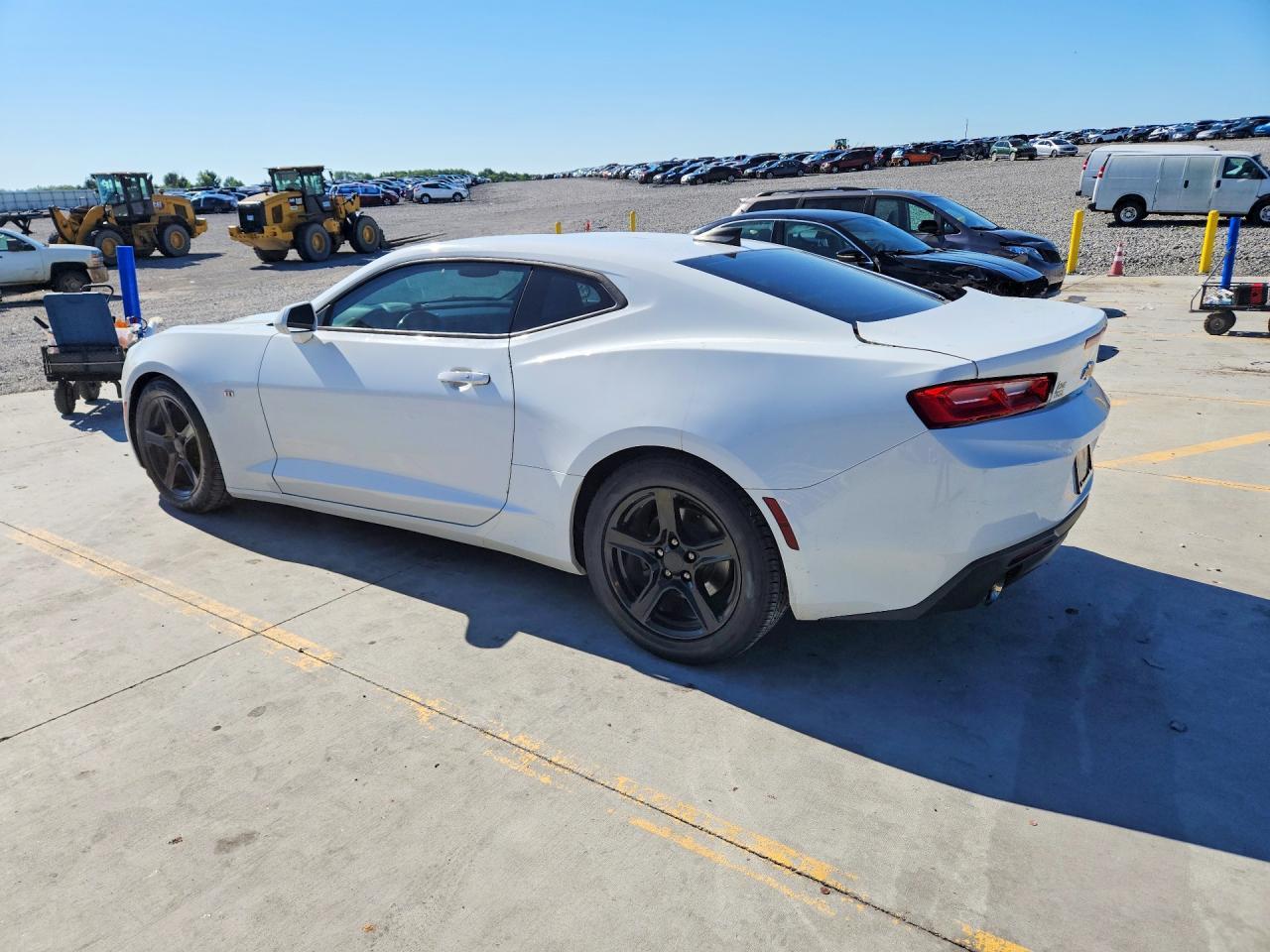 2017 Chevrolet Camaro Lt - Фото 2