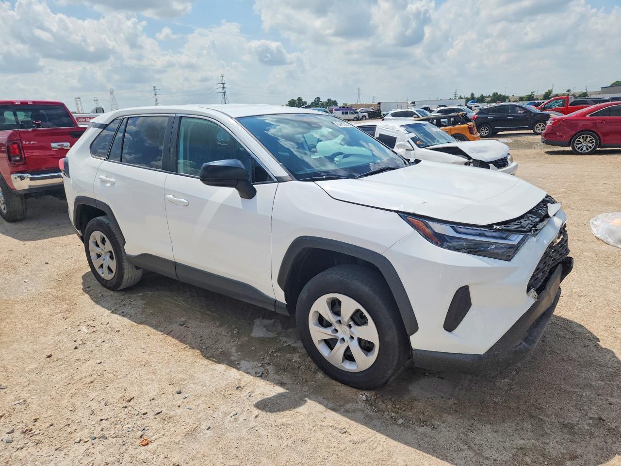 2025 Toyota Rav4 Le - Image 4