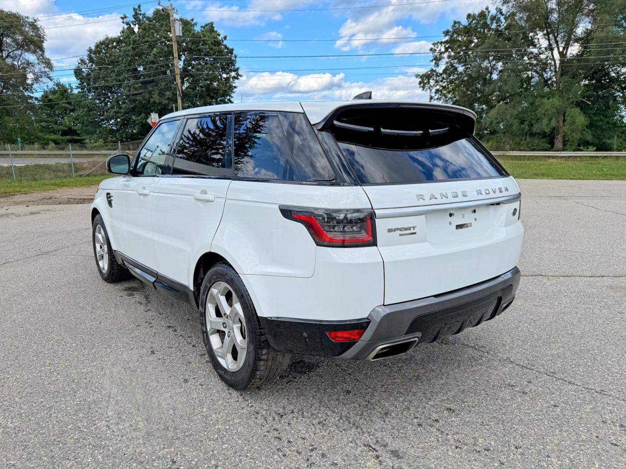 2019 Land Rover Range Rover Sport Hse - Image 3