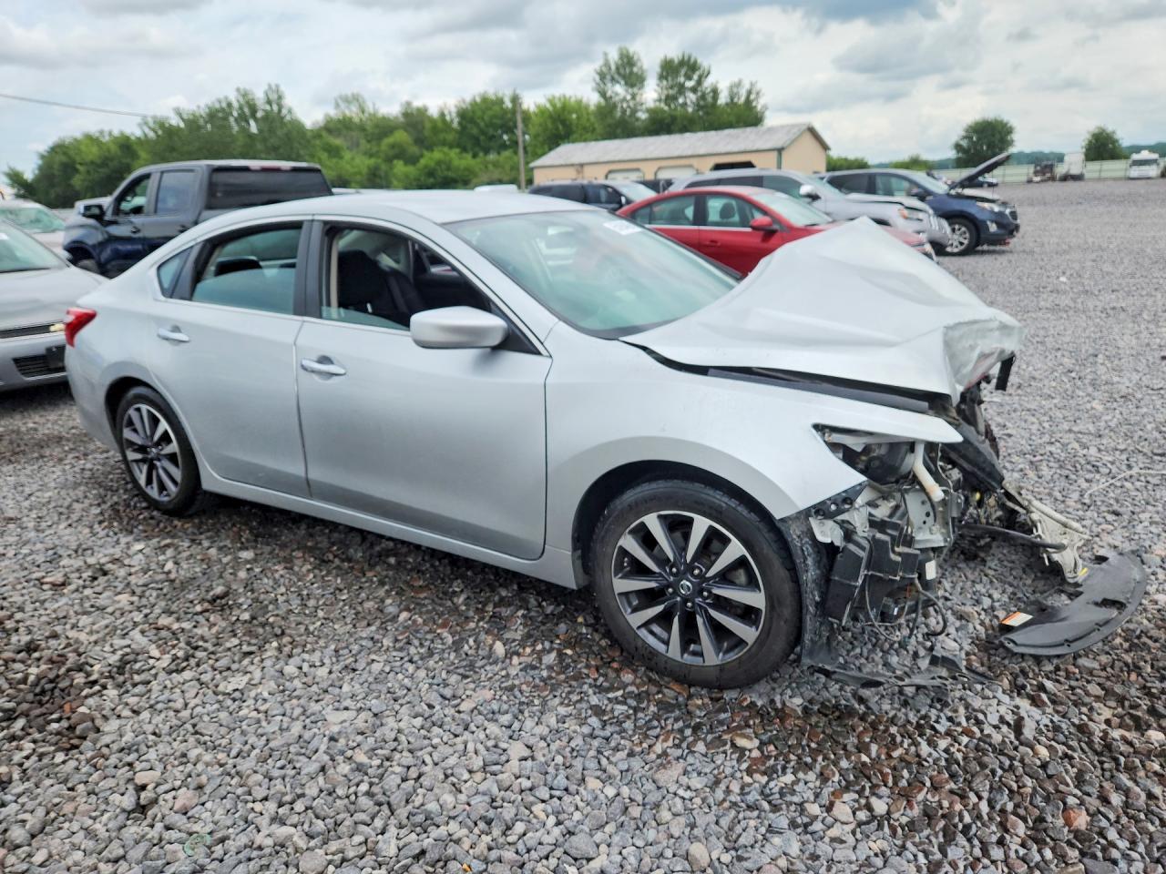 2016 Nissan Altima 2.5 - Image 4