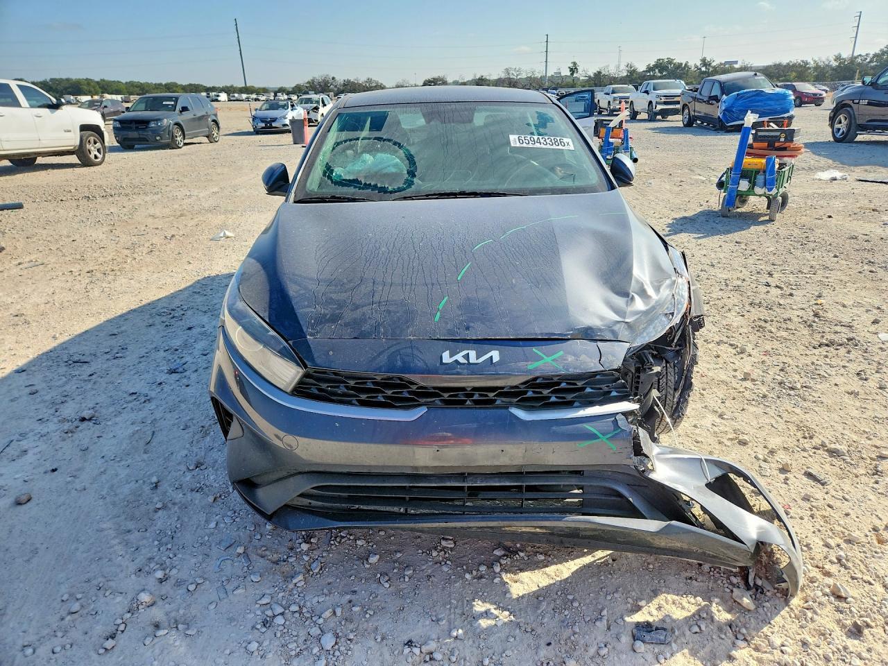 2022 Kia Forte Fe - Фото 5