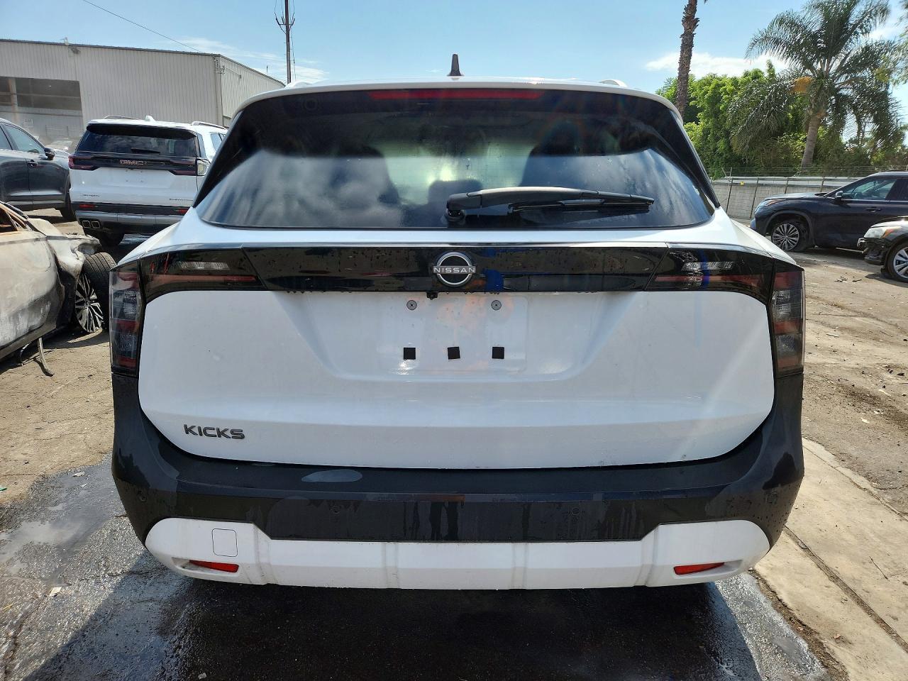 2026 Nissan Kicks Sv - Image 6