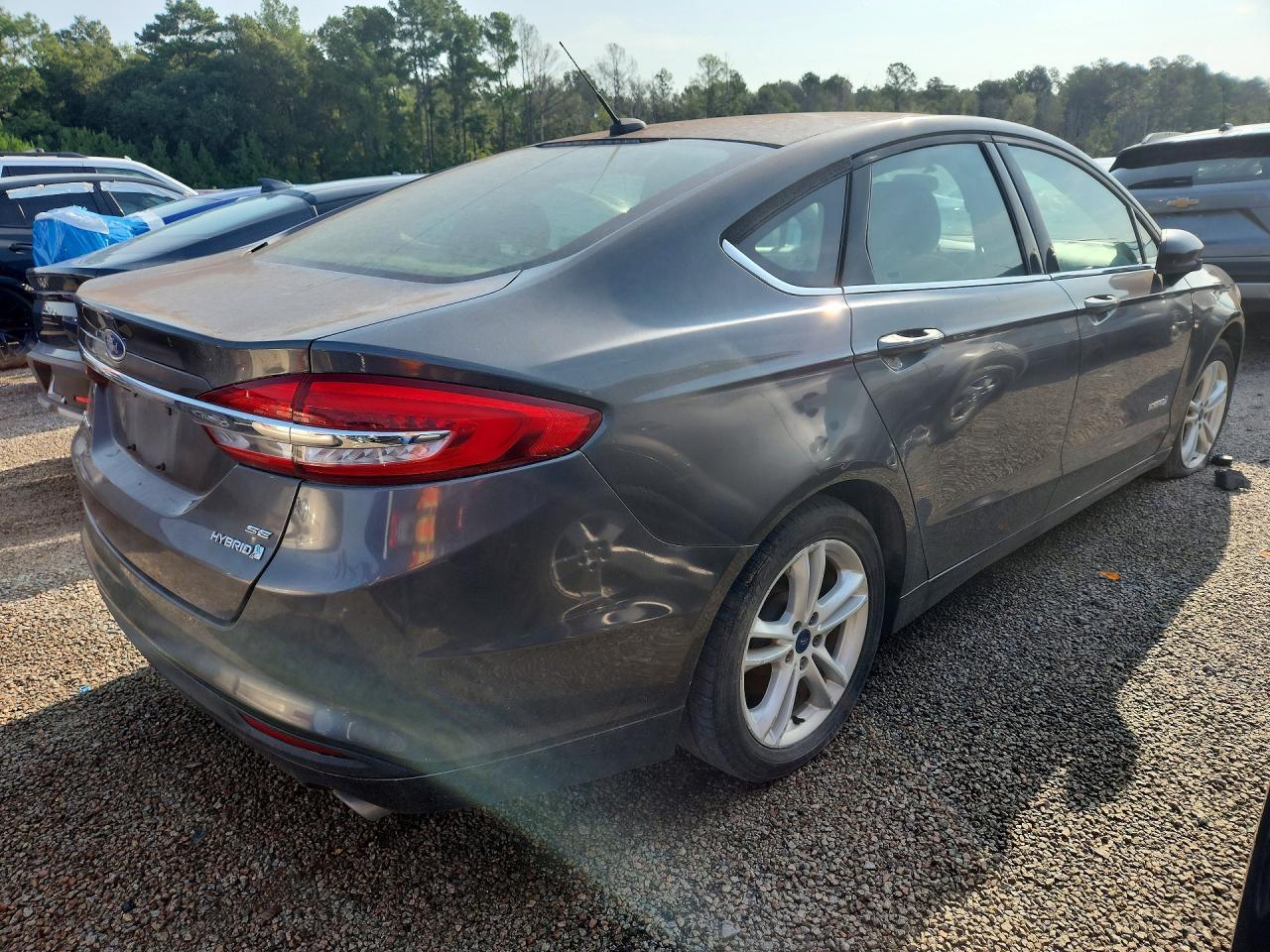 2018 Ford Fusion Hybrid Se - Image 3