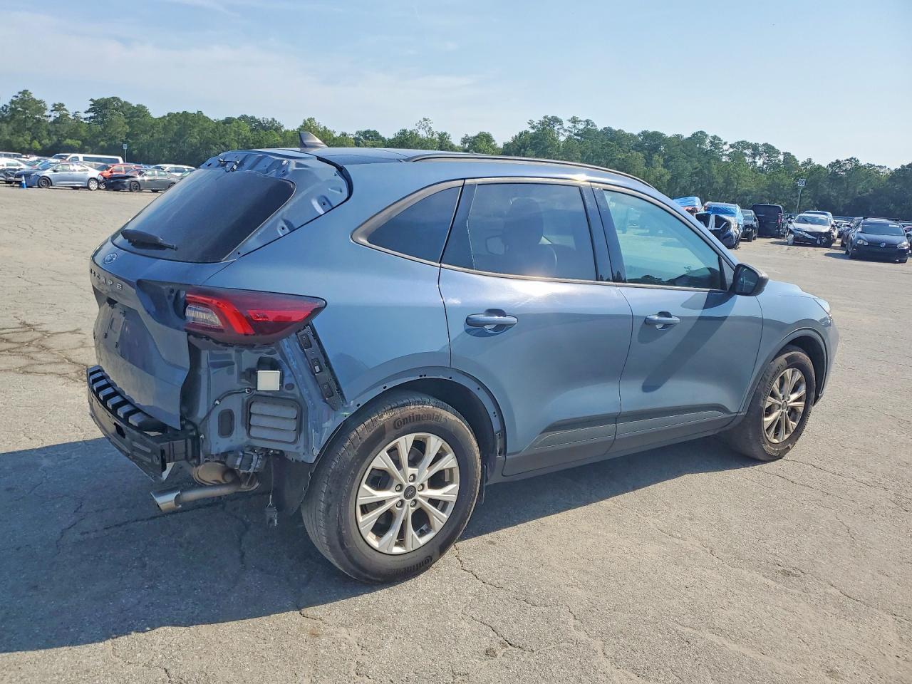 2025 Ford Escape Active - Image 3