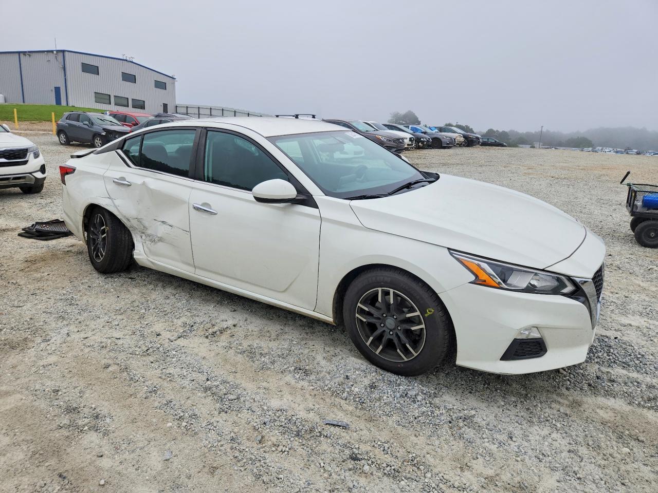 2020 Nissan Altima S - Image 4