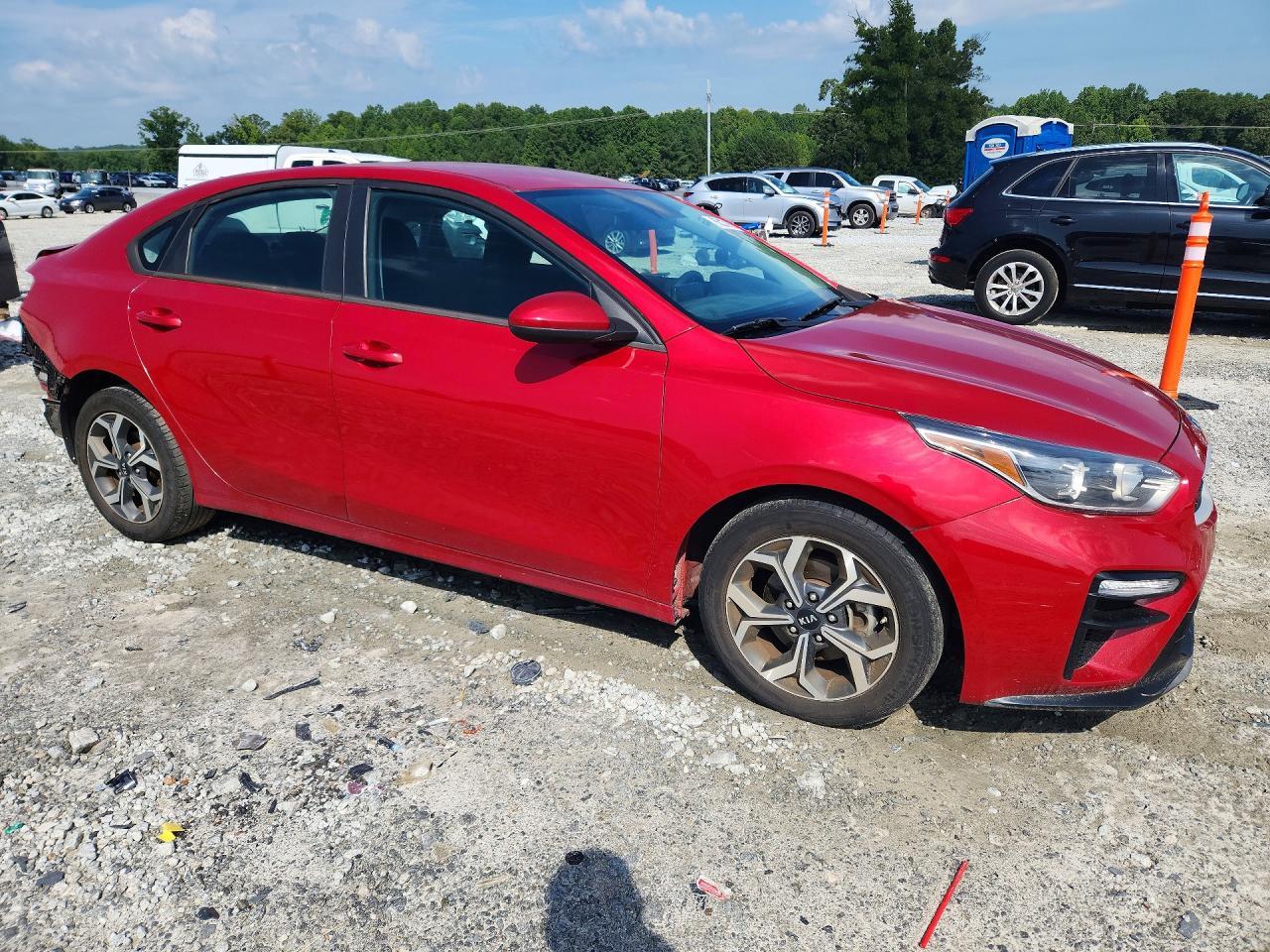 2021 Kia Forte Lxs - Image 4