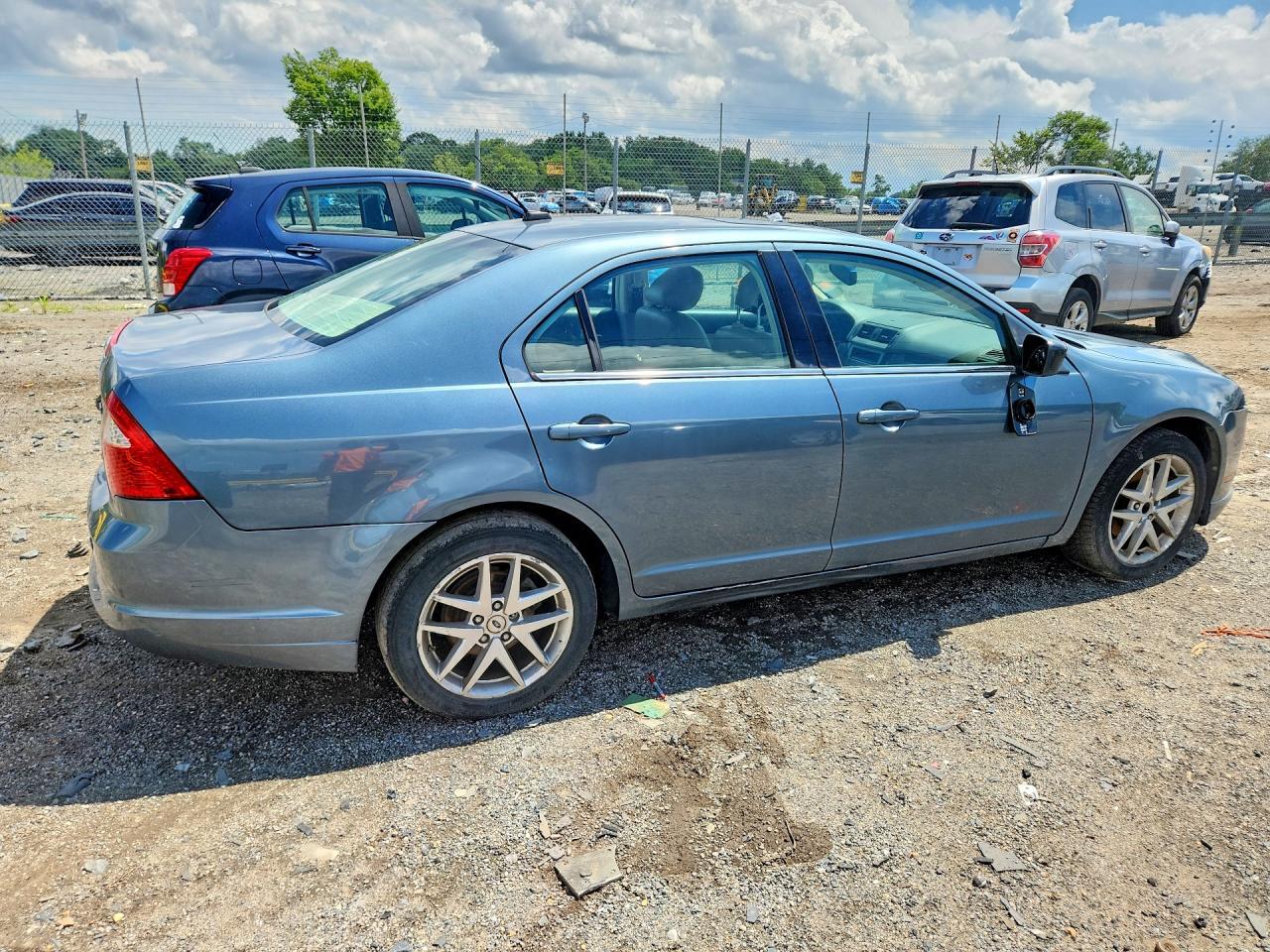 2012 Ford Fusion Sel - Image 3