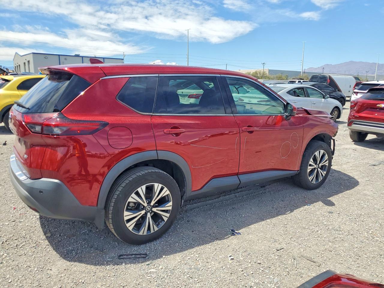 2021 Nissan Rogue Sv - Фото 3