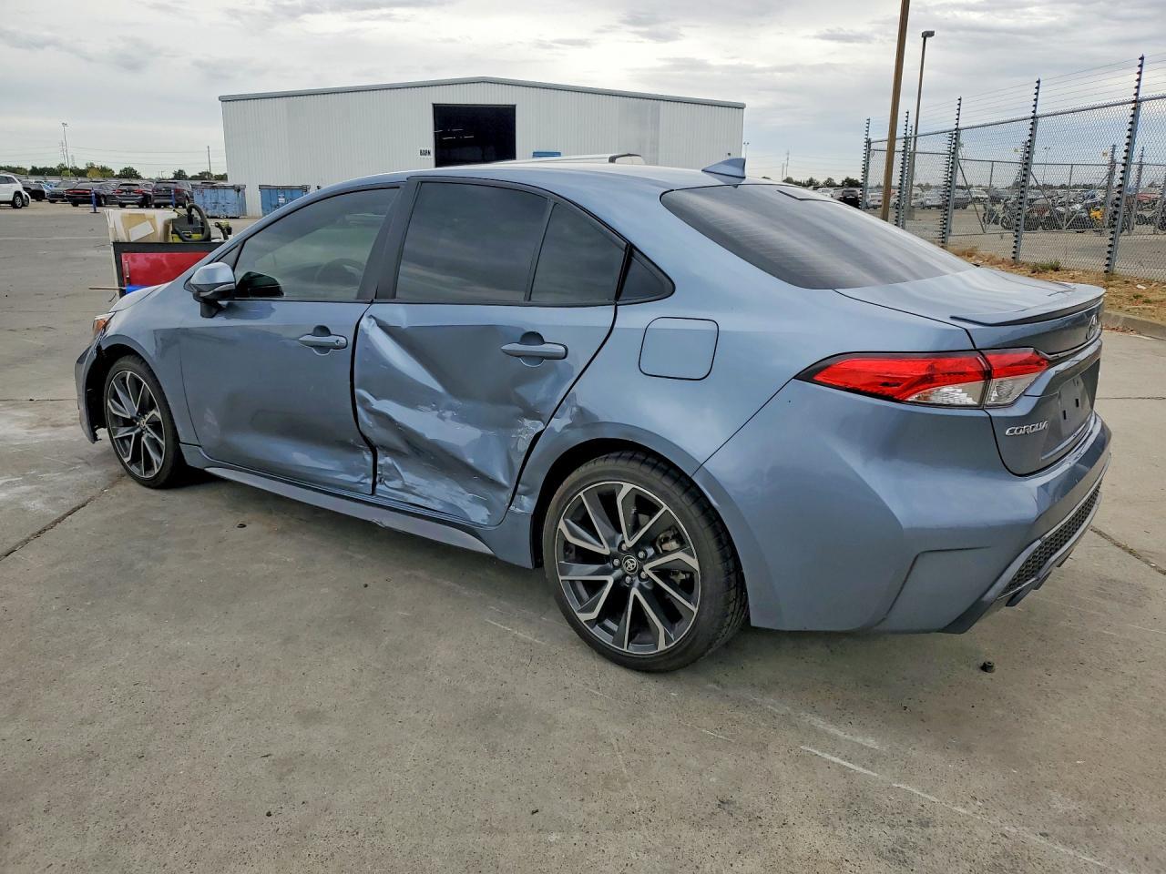 2021 Toyota Corolla Se - Фото 2