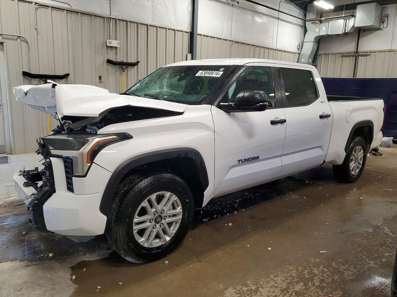 2026 Toyota Tundra Crewmax Sr5
