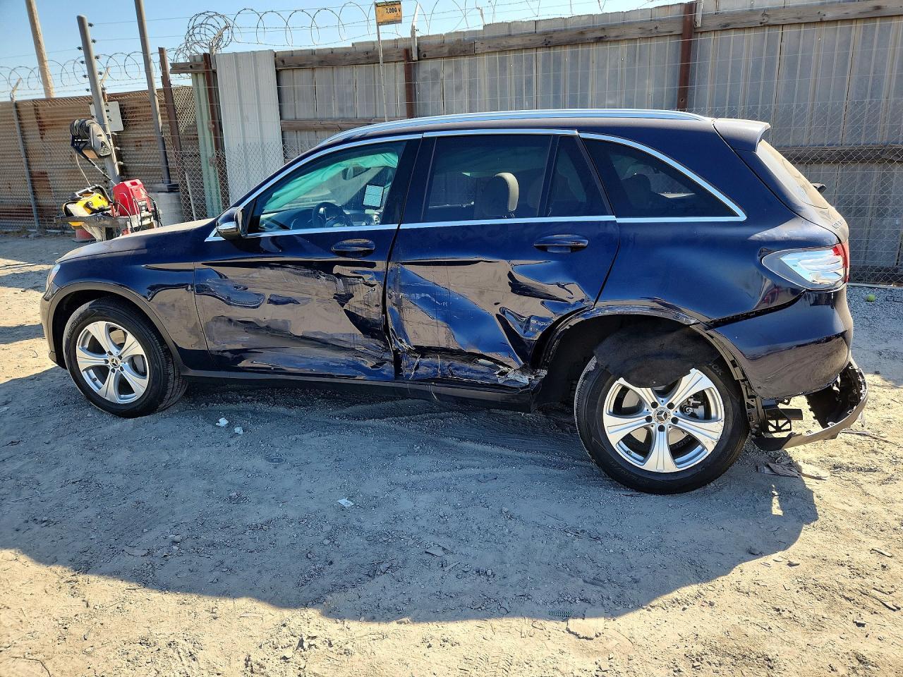 2018 Mercedes-Benz Glc 300 - Фото 2