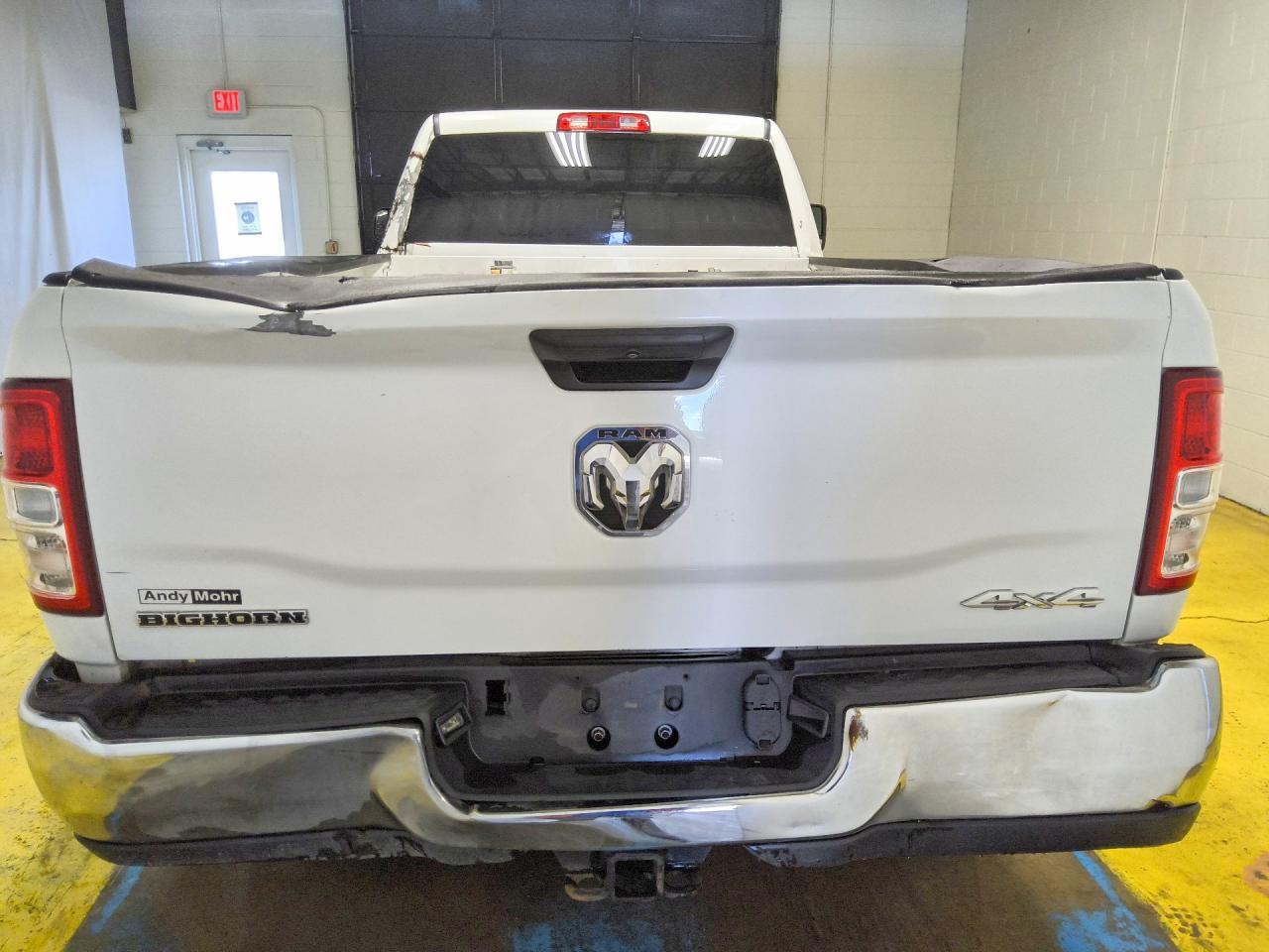 2023 Ram 3500 Big Horn - Фото 6
