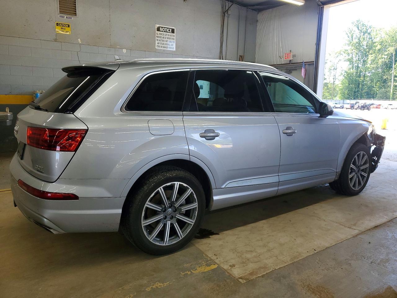 2017 Audi Q7 Prestige - Image 3