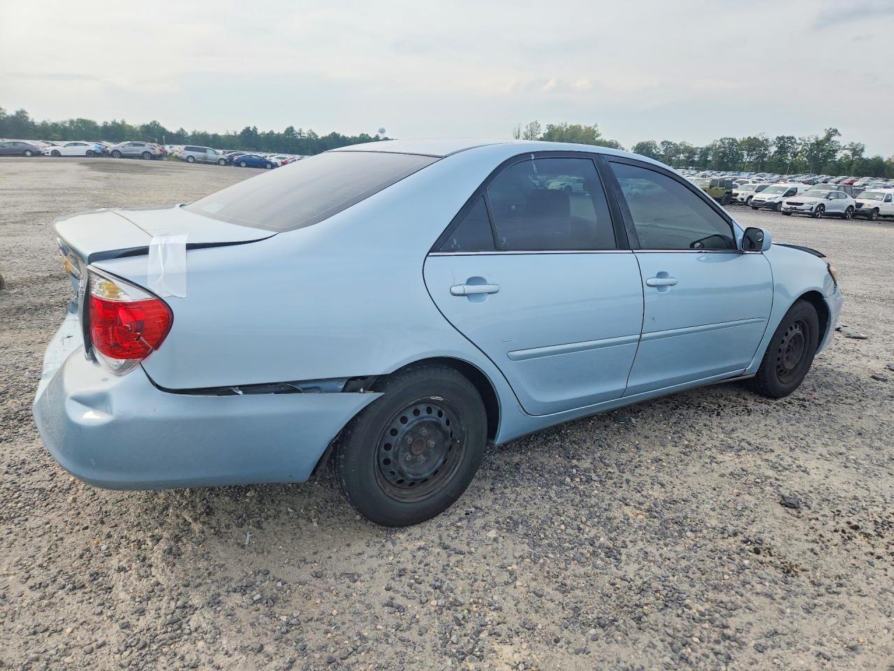 2006 Toyota Camry Le - Image 3