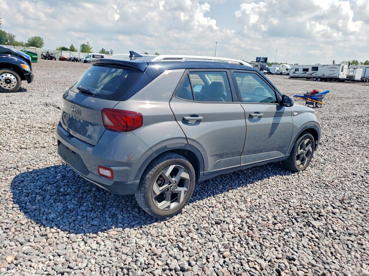 2022 Hyundai Venue Limited - Image 3