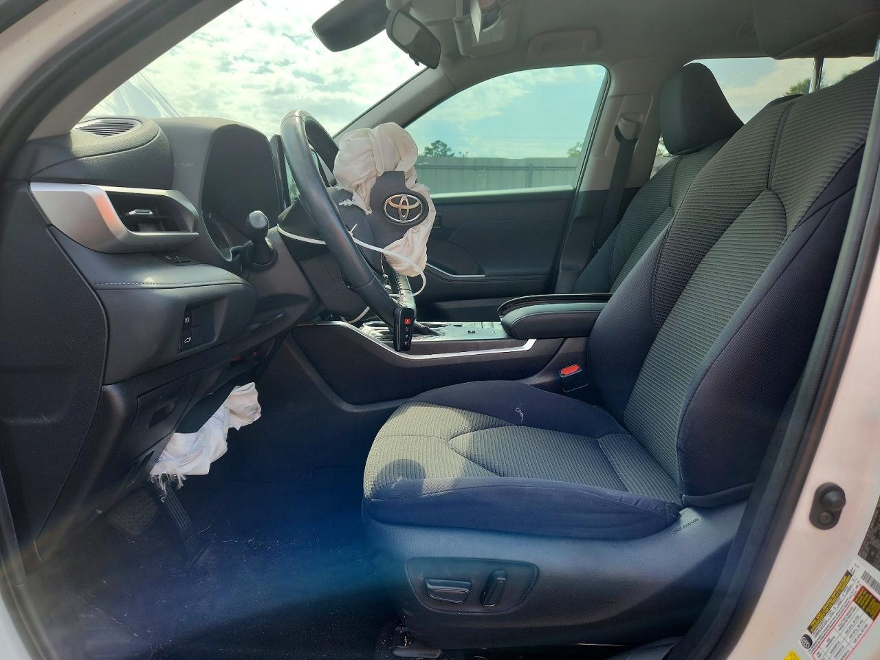 2021 Toyota Highlander Le - Фото 7