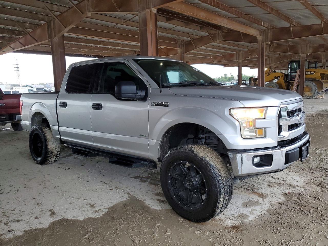2017 Ford F150 Supercrew - Фото 4