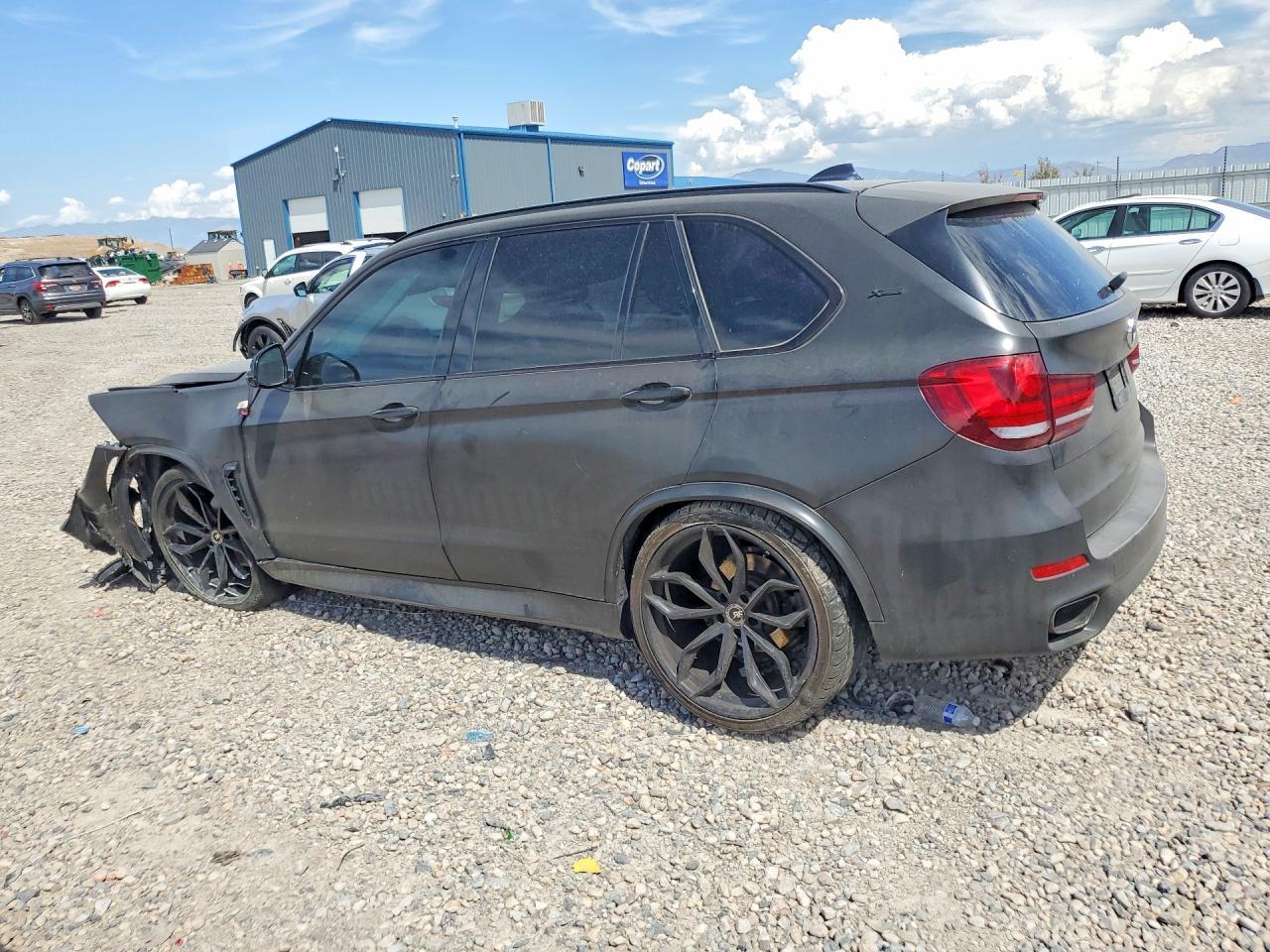 2014 BMW X5 xDrive35I - Image 2