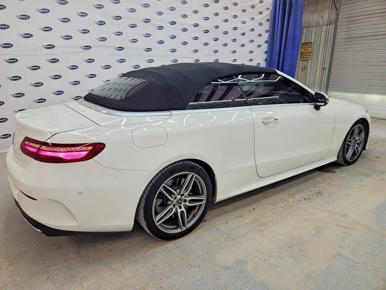 2018 Mercedes-Benz E 400 - Фото 3