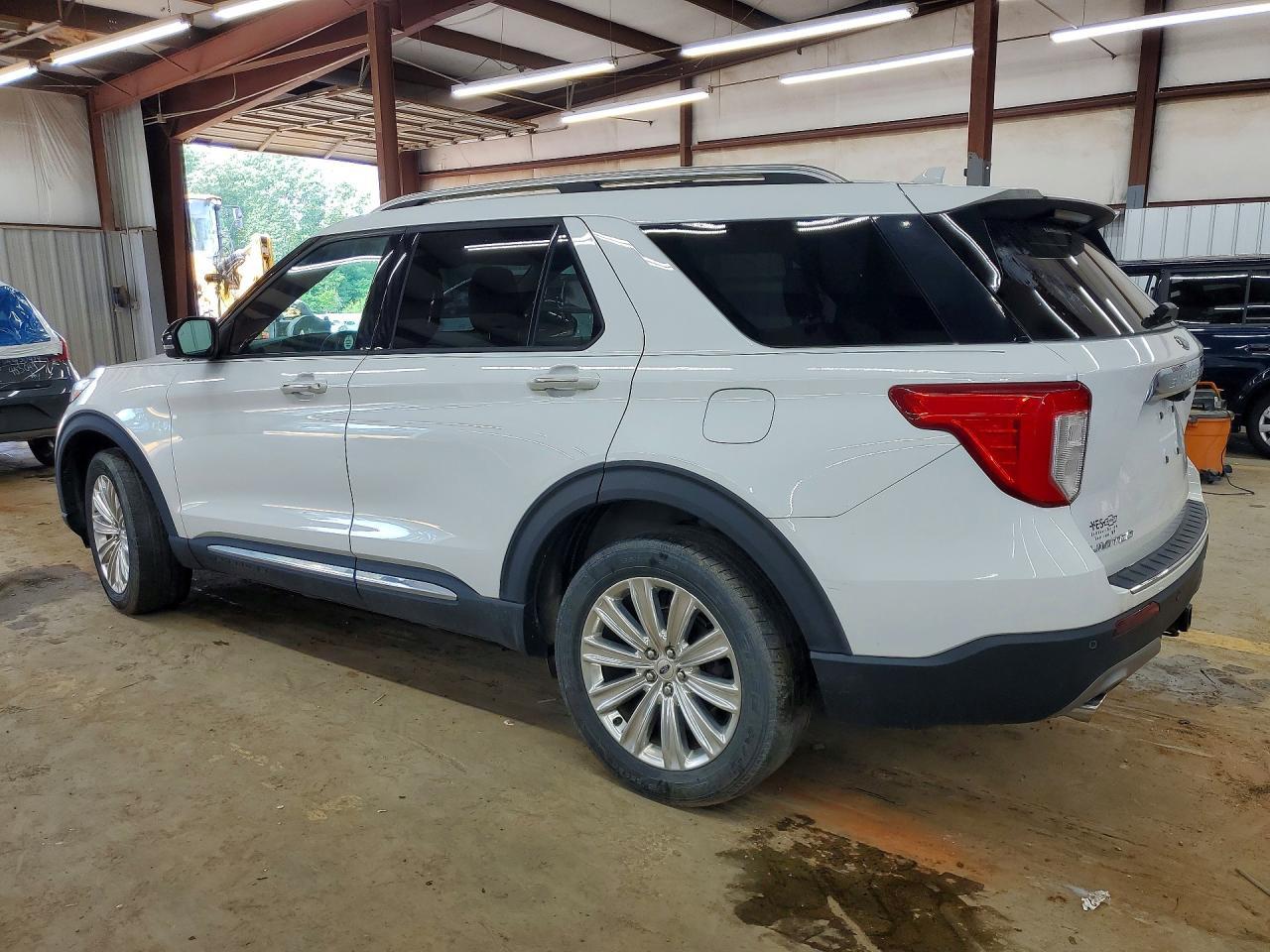 2020 Ford Explorer Limited - Фото 2