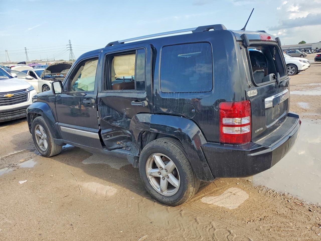 2012 Jeep Liberty Limited - Фото 2
