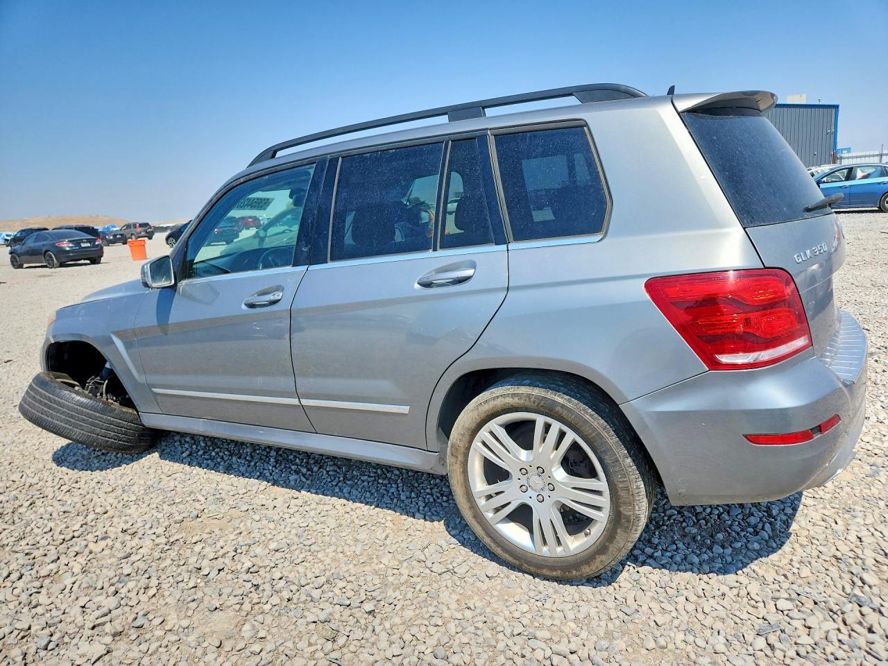 2015 Mercedes-Benz Glk 350 4Matic - Image 2