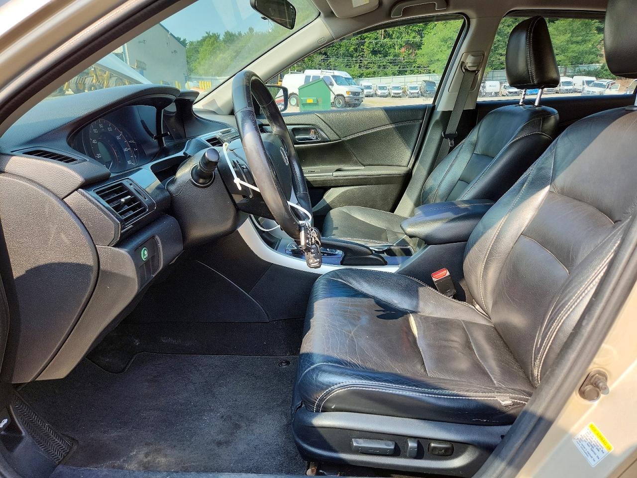 2014 Honda Accord Sport - Image 7