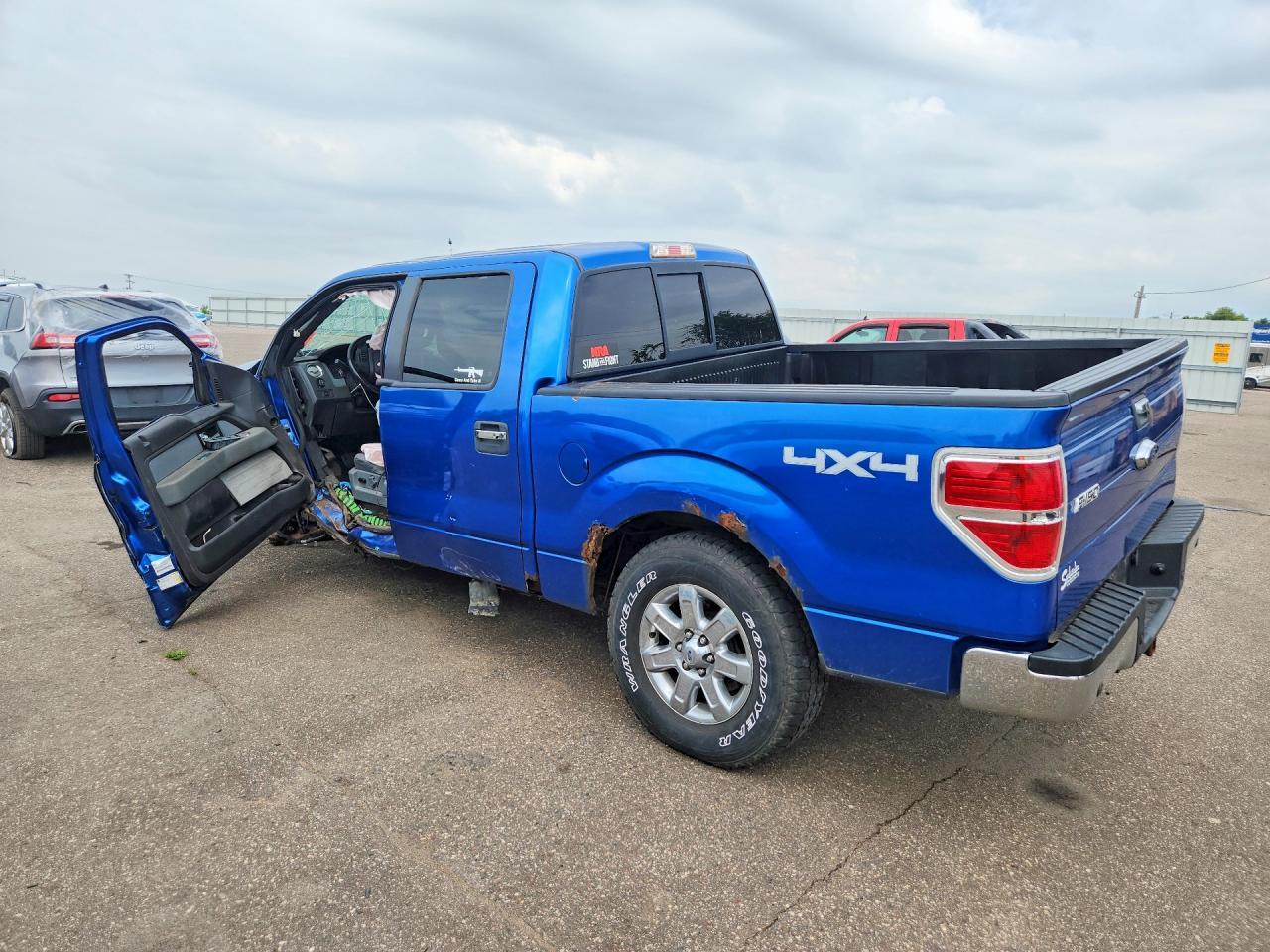 2013 Ford F150 Supercrew - Image 2