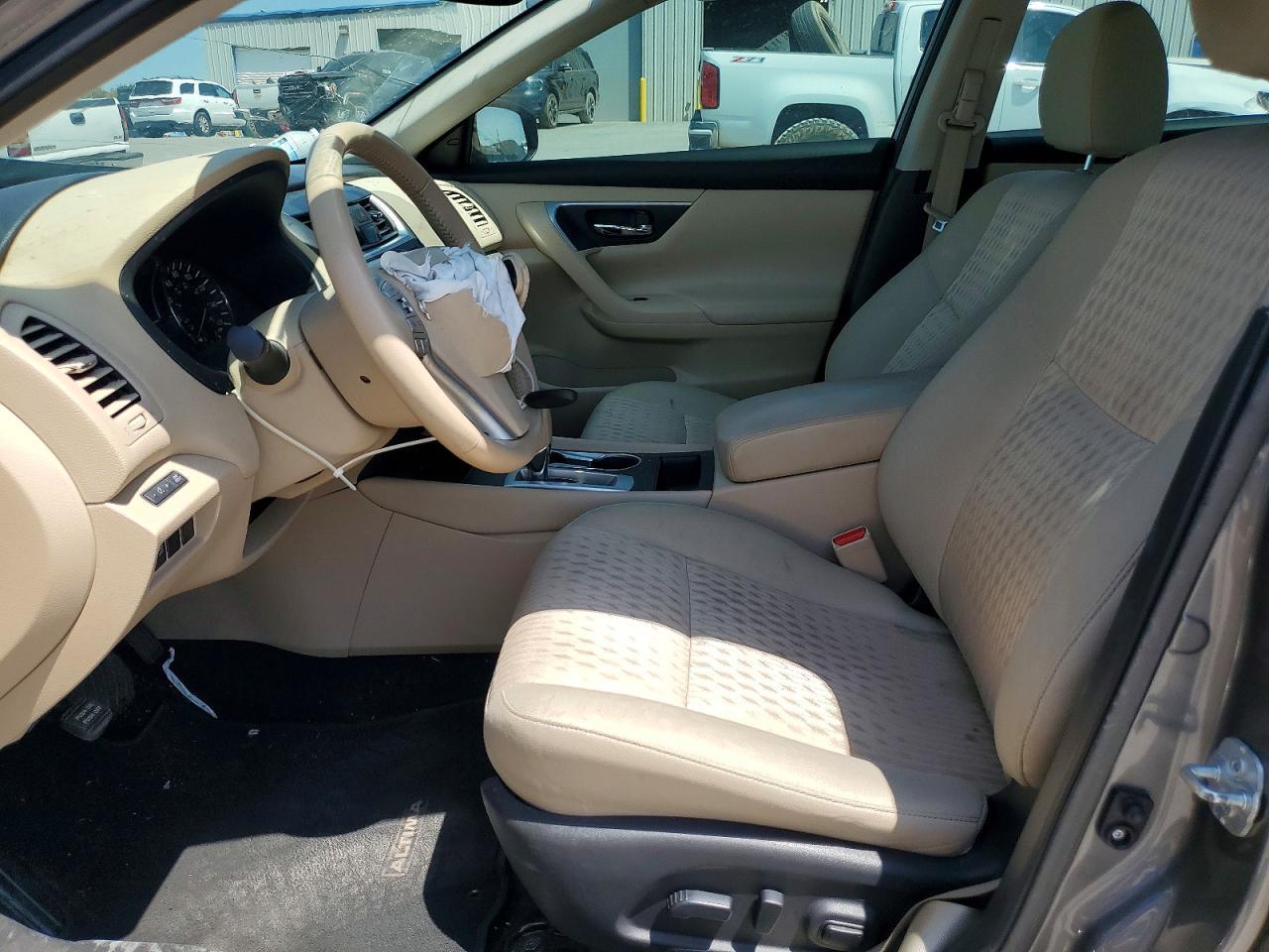 2016 Nissan Altima 2.5 Sv - Image 7