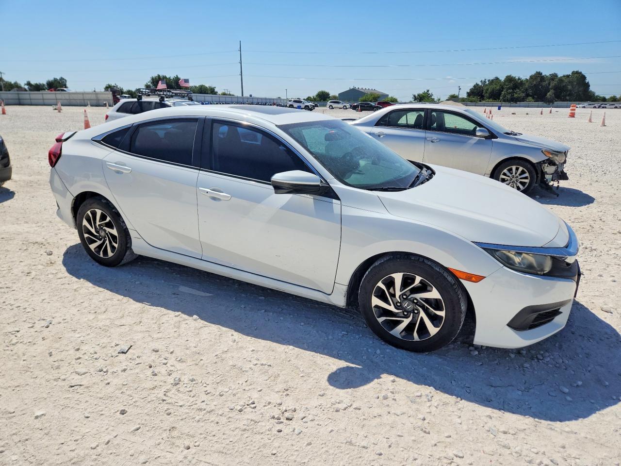 2017 Honda Civic - Image 4