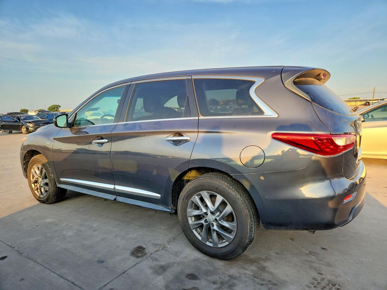 2014 Infiniti Qx60 Base - Image 2