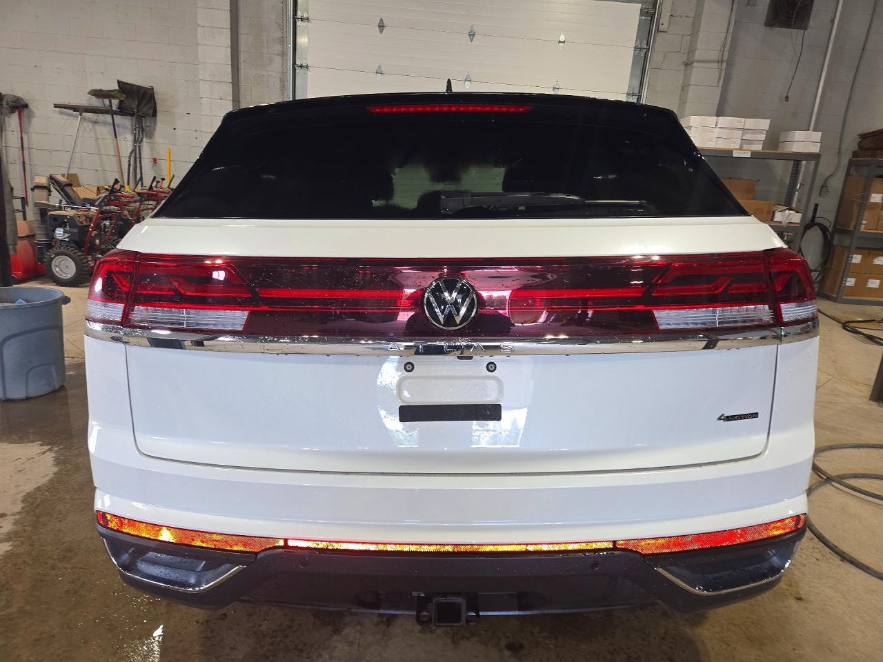 2026 Volkswagen Atlas Cross Sport Se - Image 6