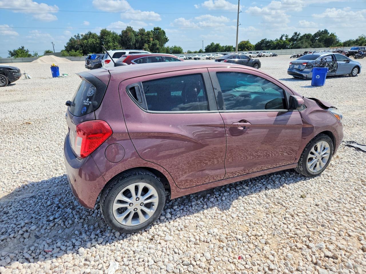 2021 Chevrolet Spark 1Lt - Фото 3