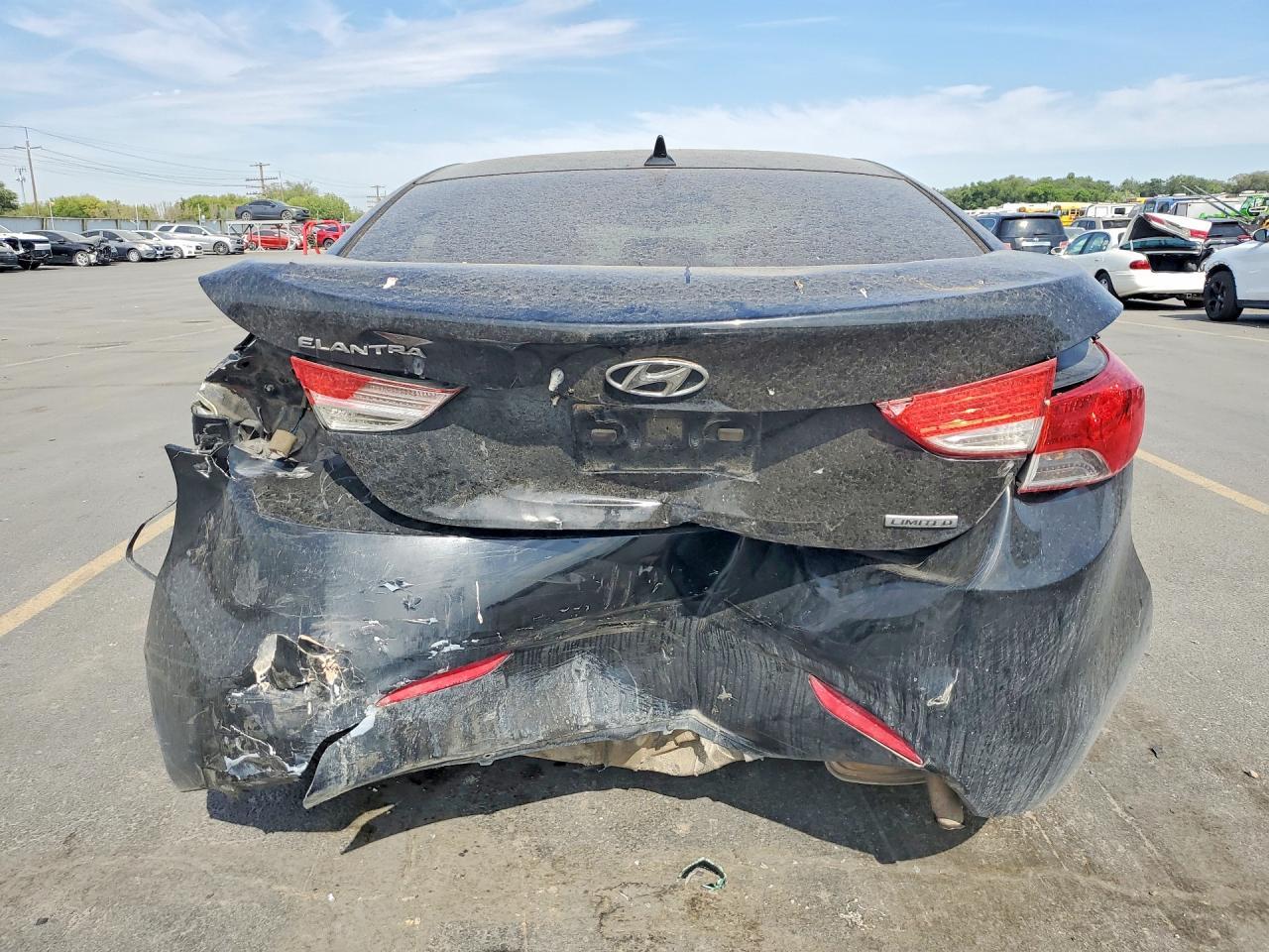 2013 Hyundai Elantra Limited - Image 6