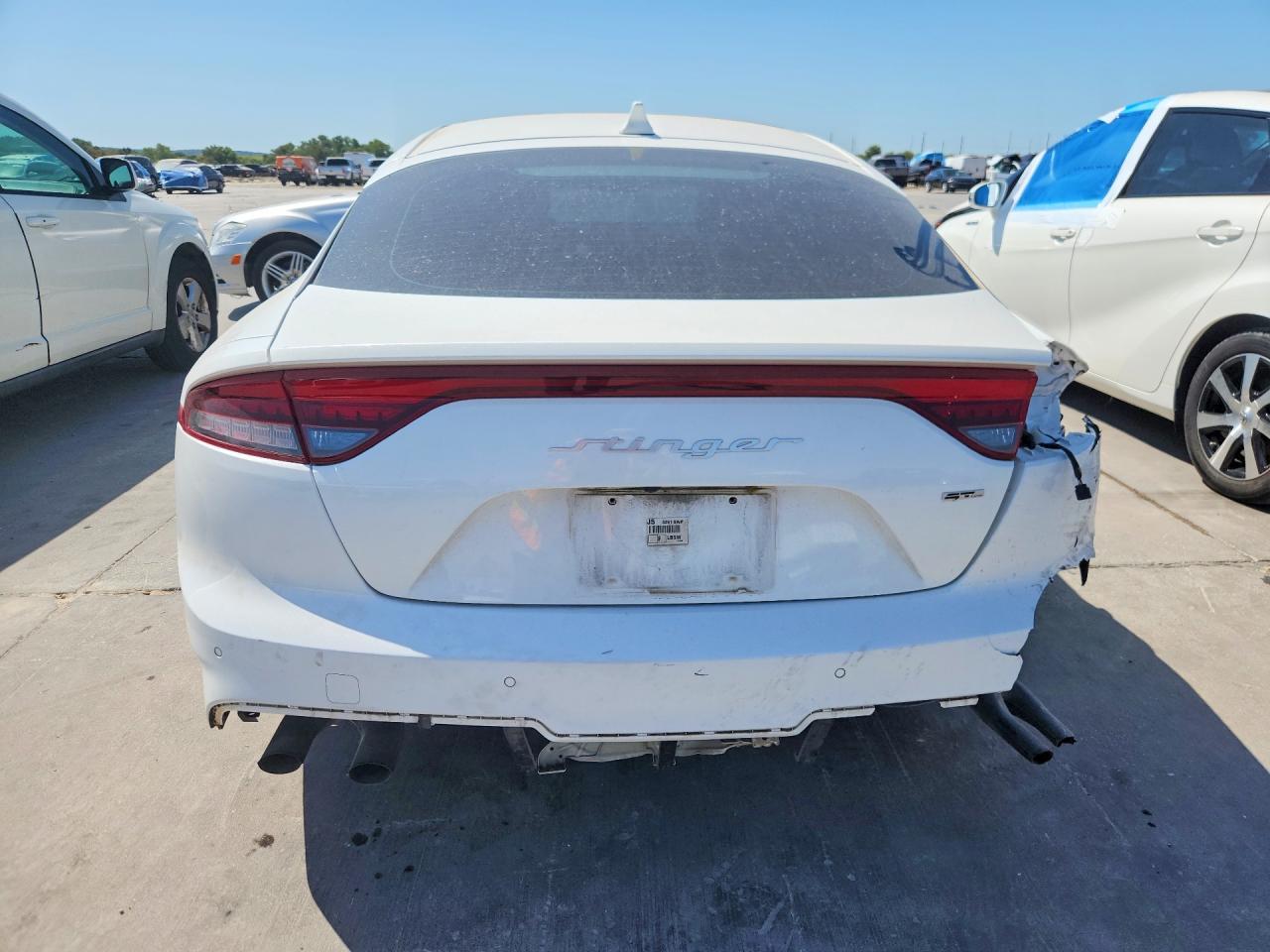 2023 Kia Stinger Gt Line - Фото 6