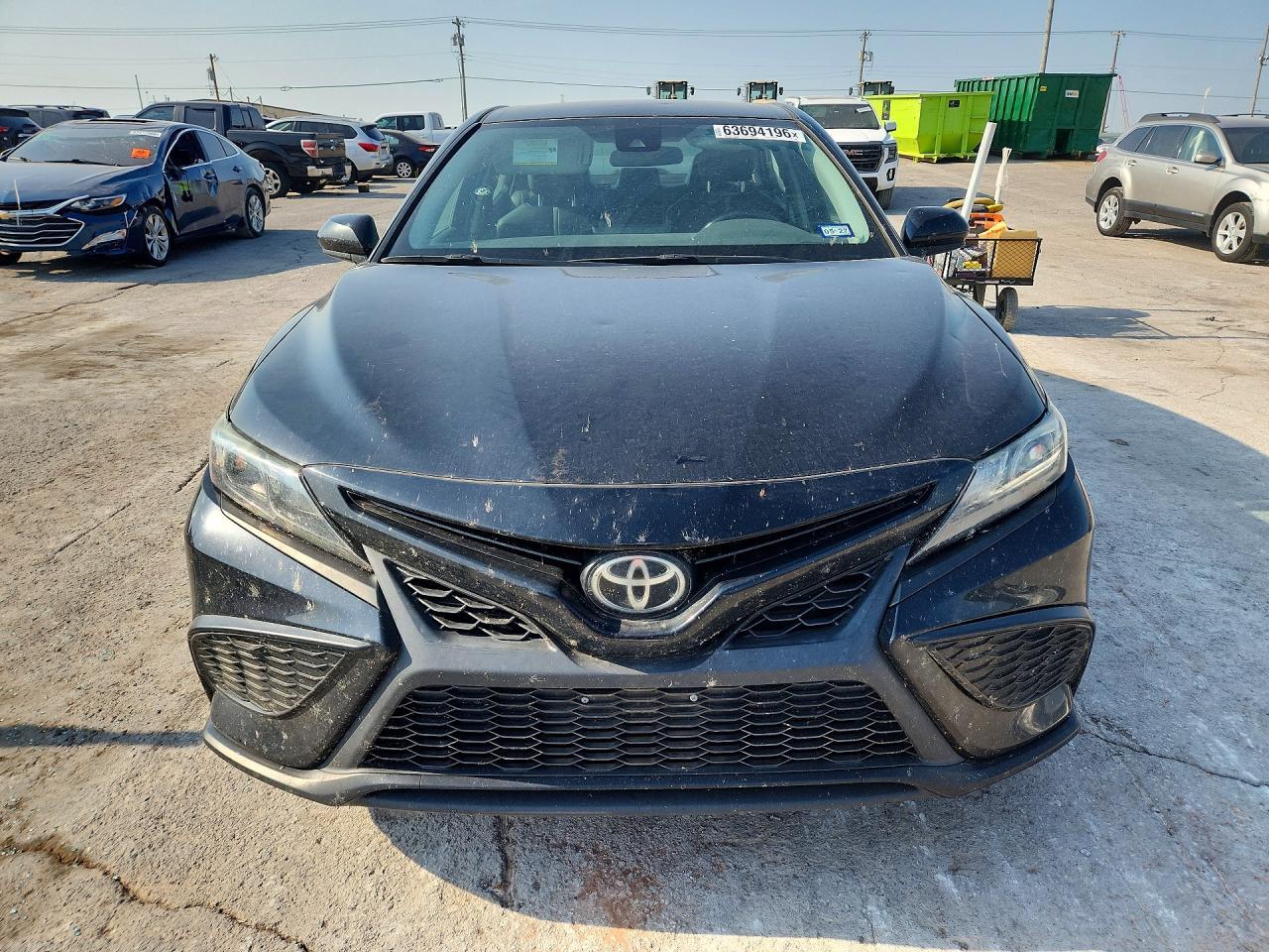 2021 Toyota Camry Se - Фото 5