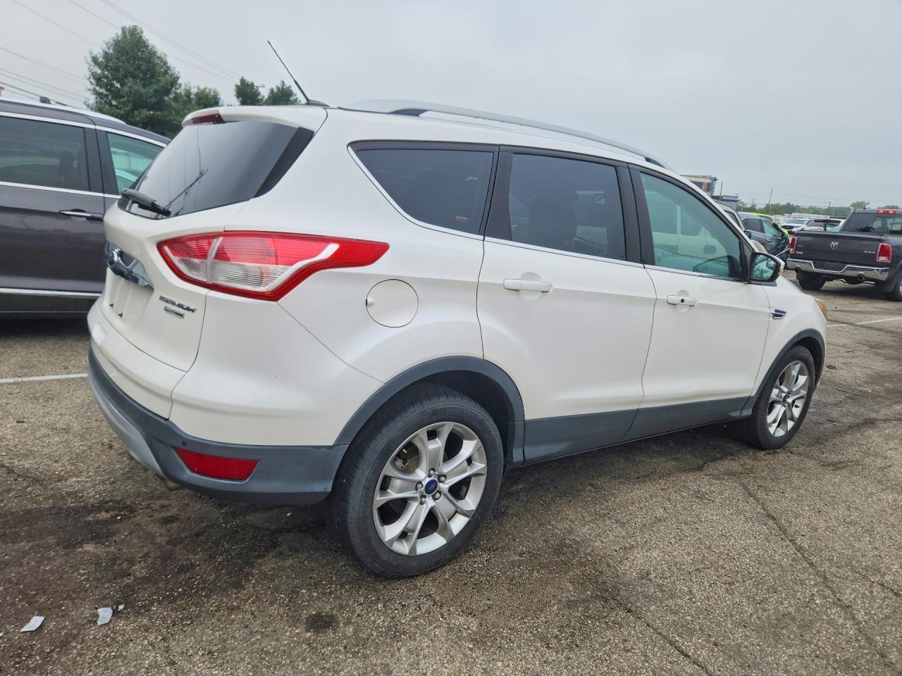 2015 Ford Escape Titanium - Image 3