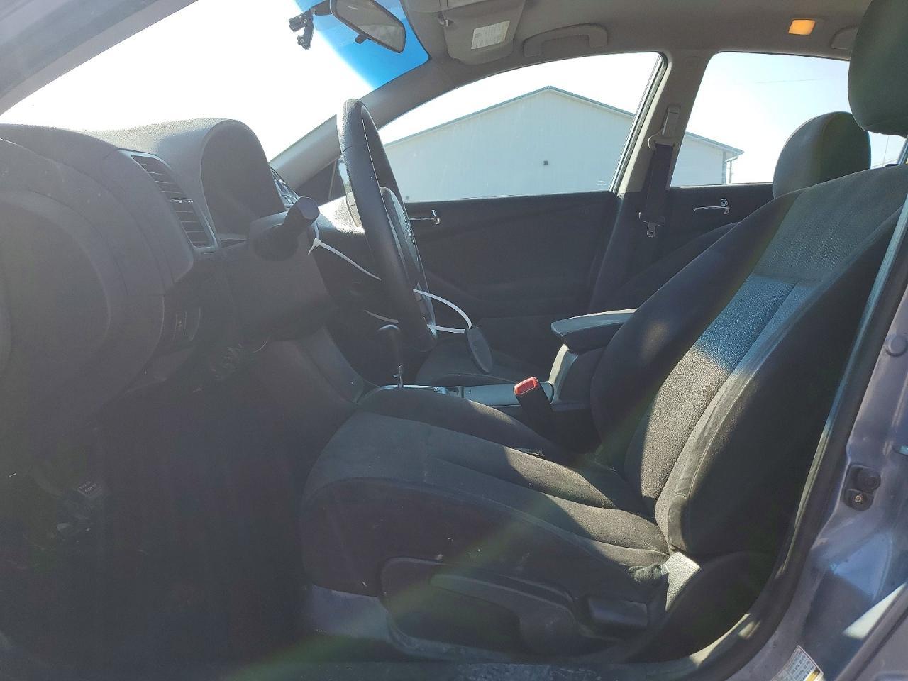 2012 Nissan Altima 2.5 - Image 7